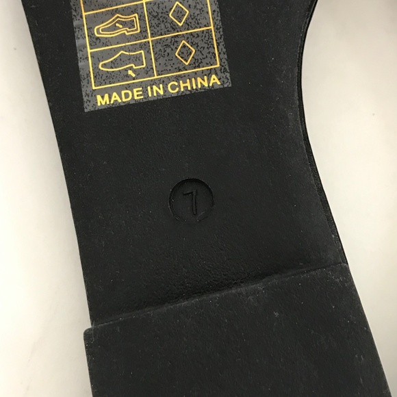 MUSSHOE Slip On Slide Sandals Black Flats Women’s Size 7 NWT - Picture 10 of 16